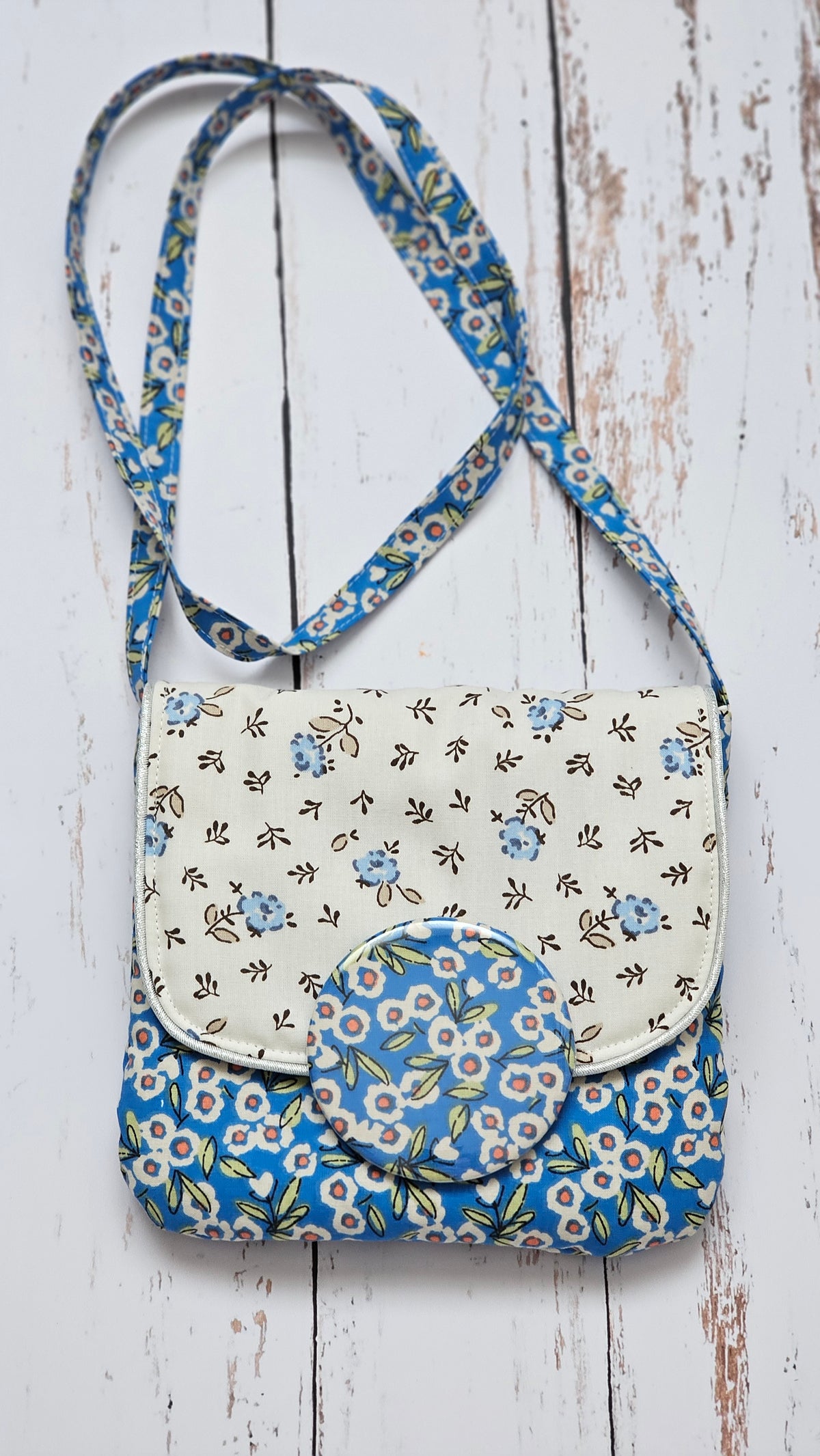 Sac tissu fleuri bleu