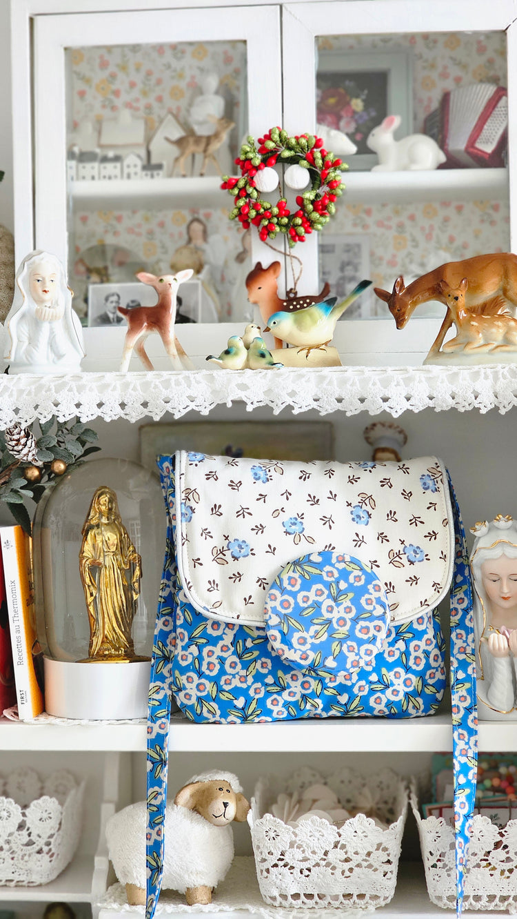 Sac tissu fleuri bleu