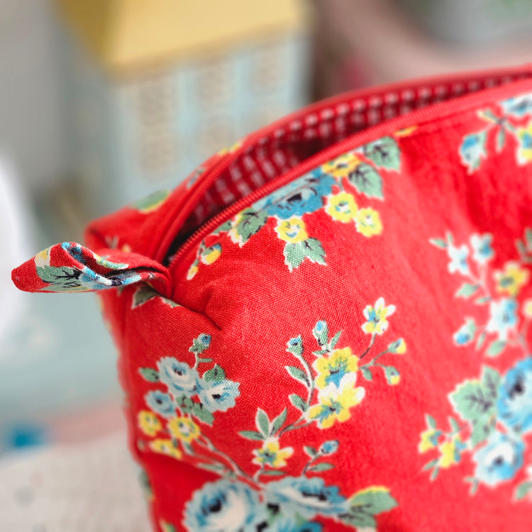 Trousse tissu vintage rouge