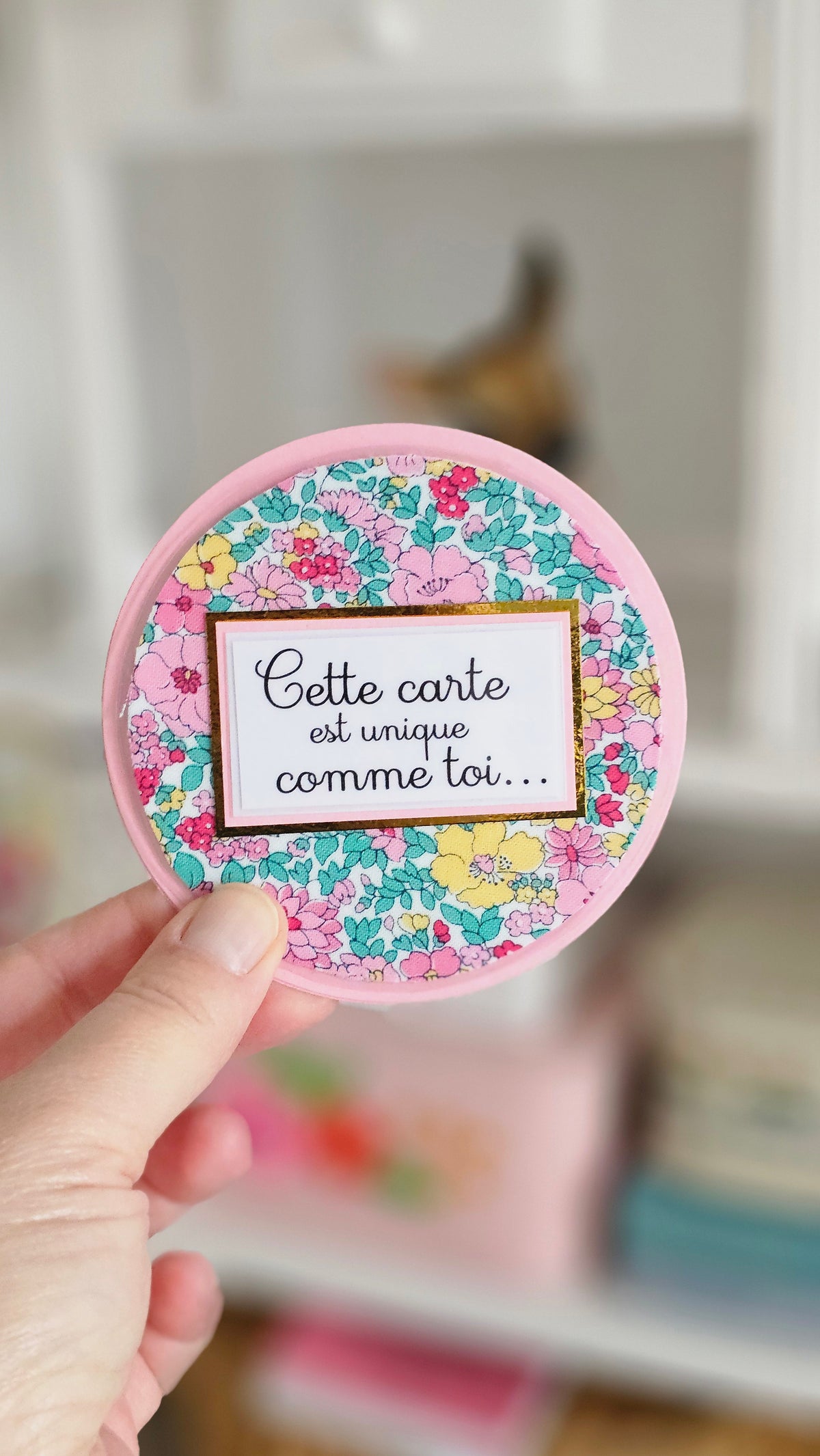 Carte ronde papier et liberty
