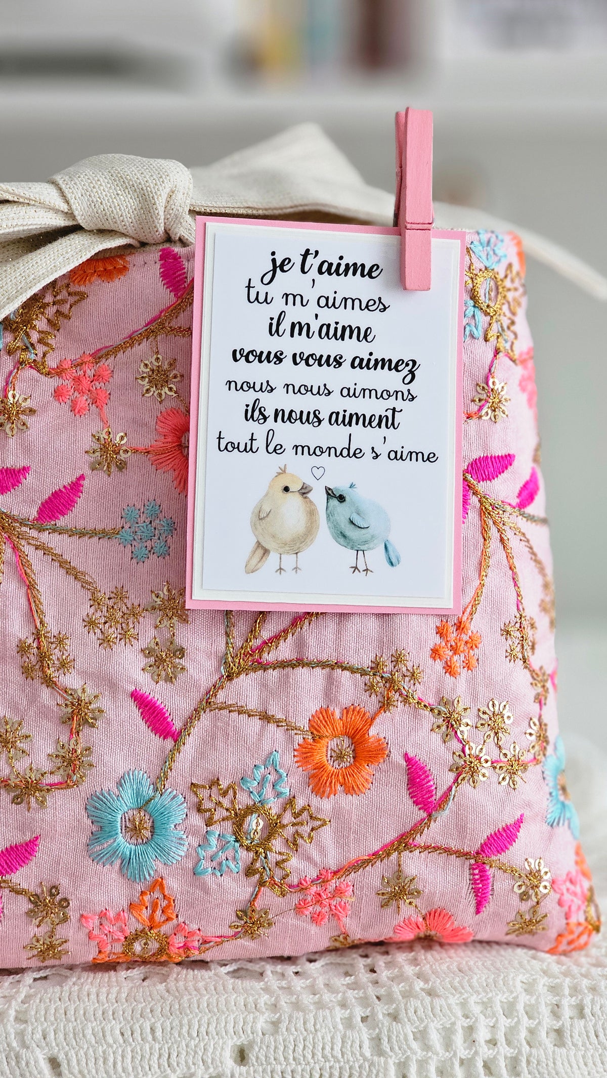 Pochette tissu fleuri pour livre de poche