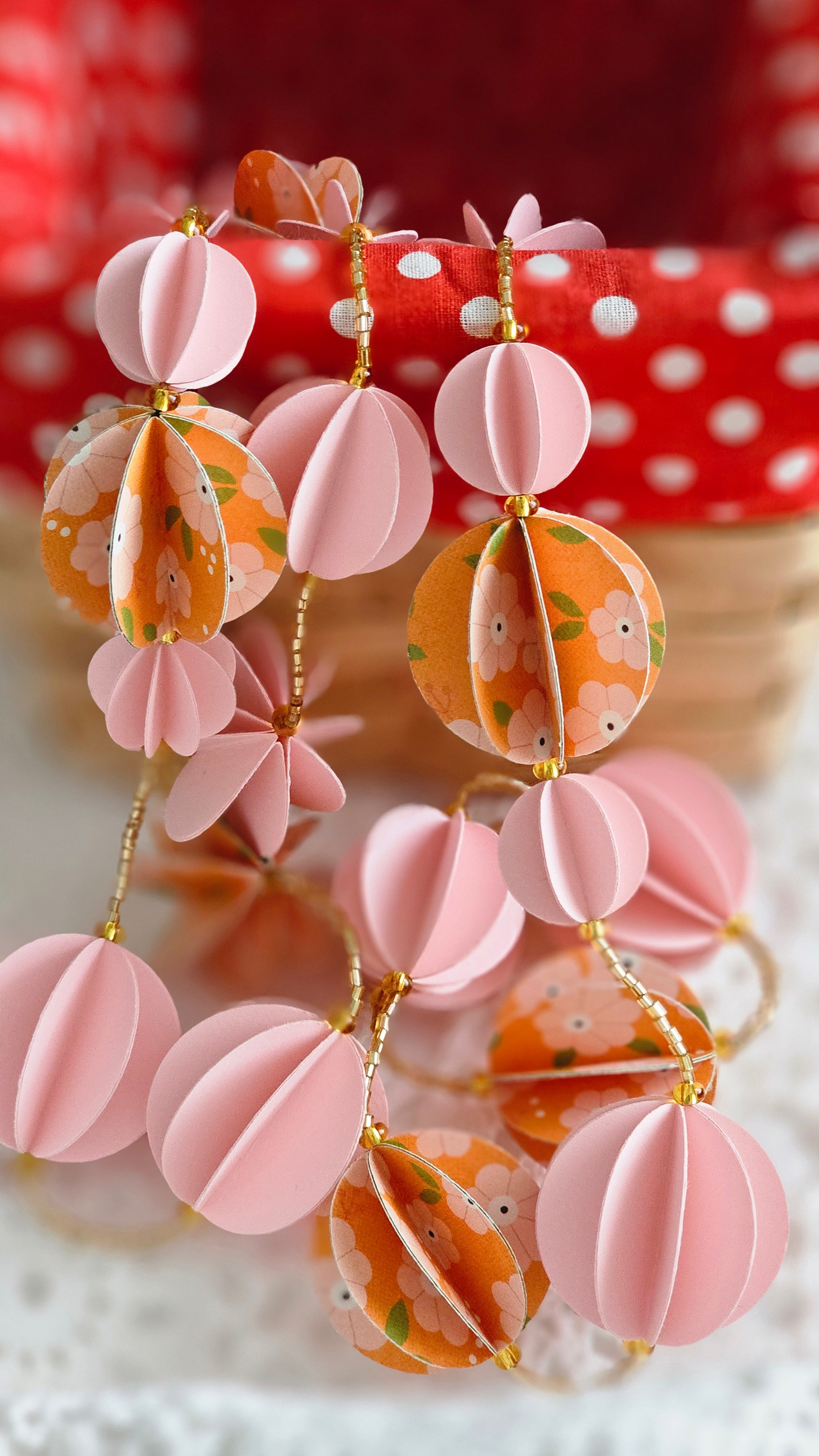 Guirlande papier rose et orange