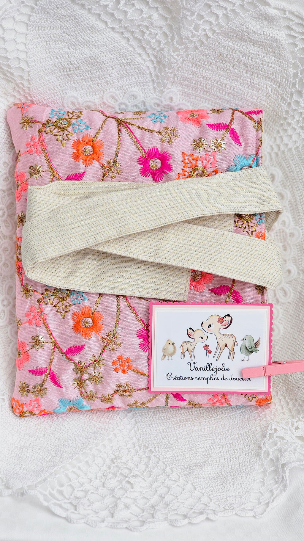 Pochette tissu fleuri pour livre de poche