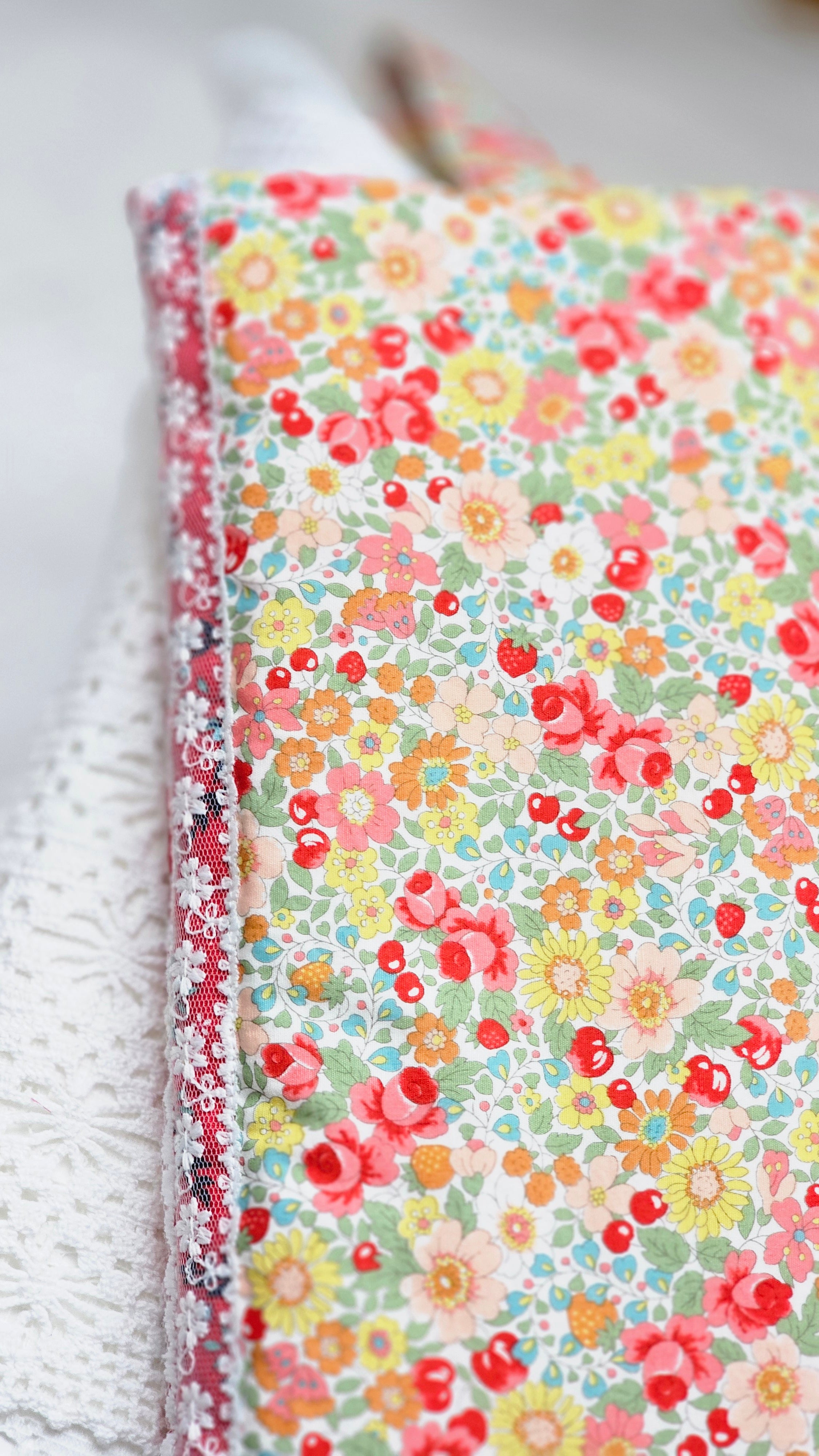 Longue trousse tissu fleuri