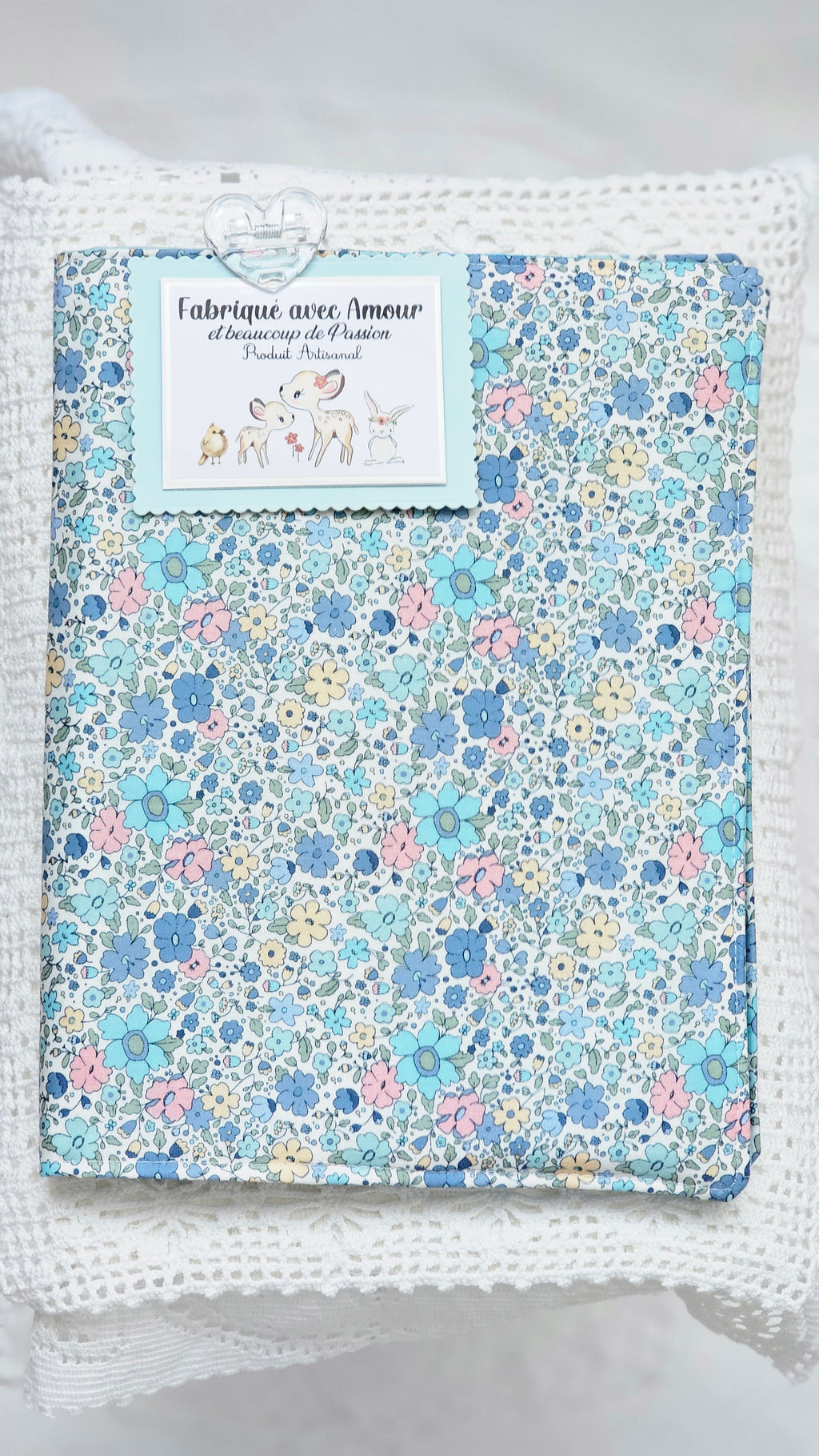 Protège cahier tissu fleuri bleu