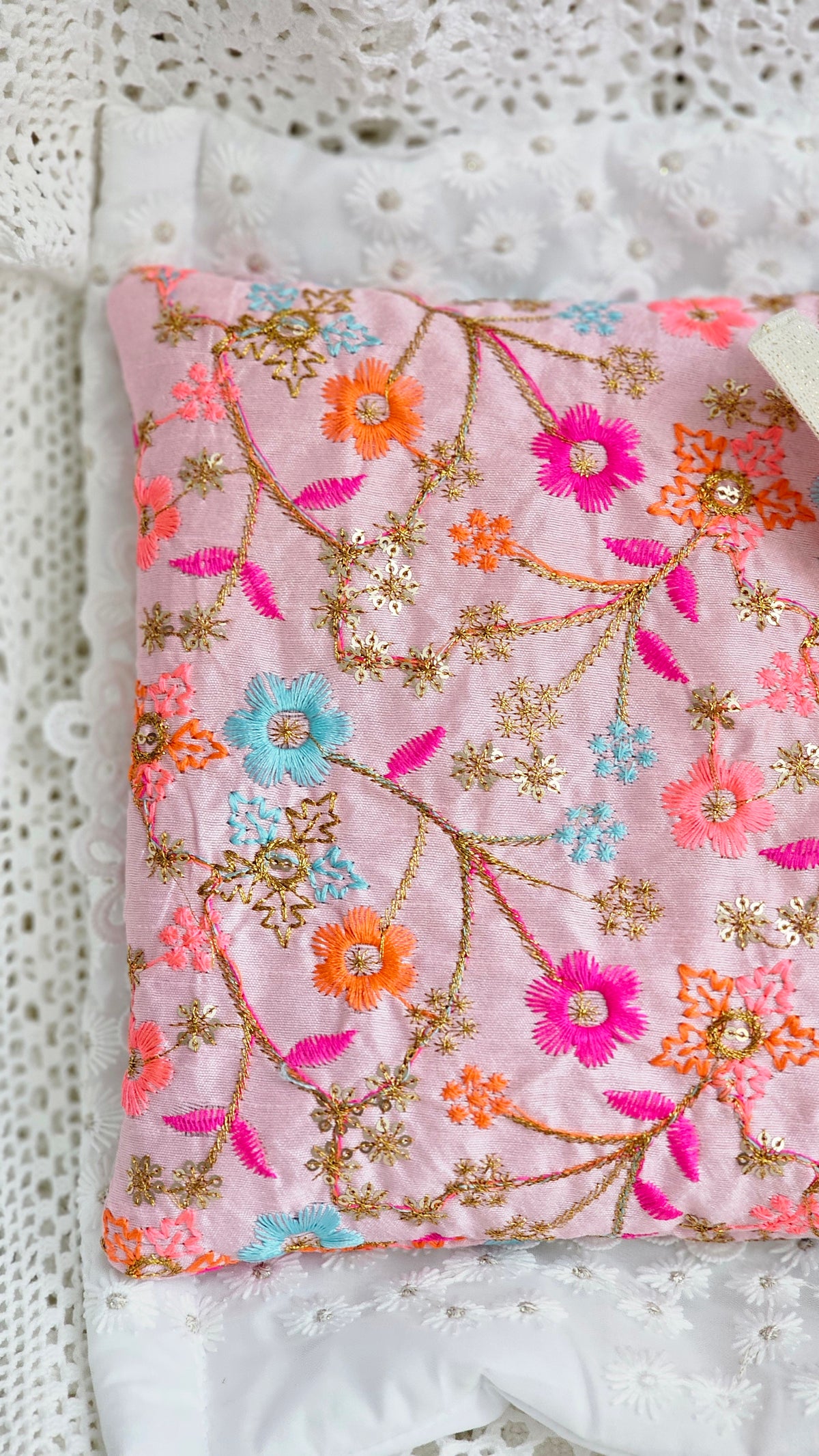 Pochette tissu fleuri pour livre de poche