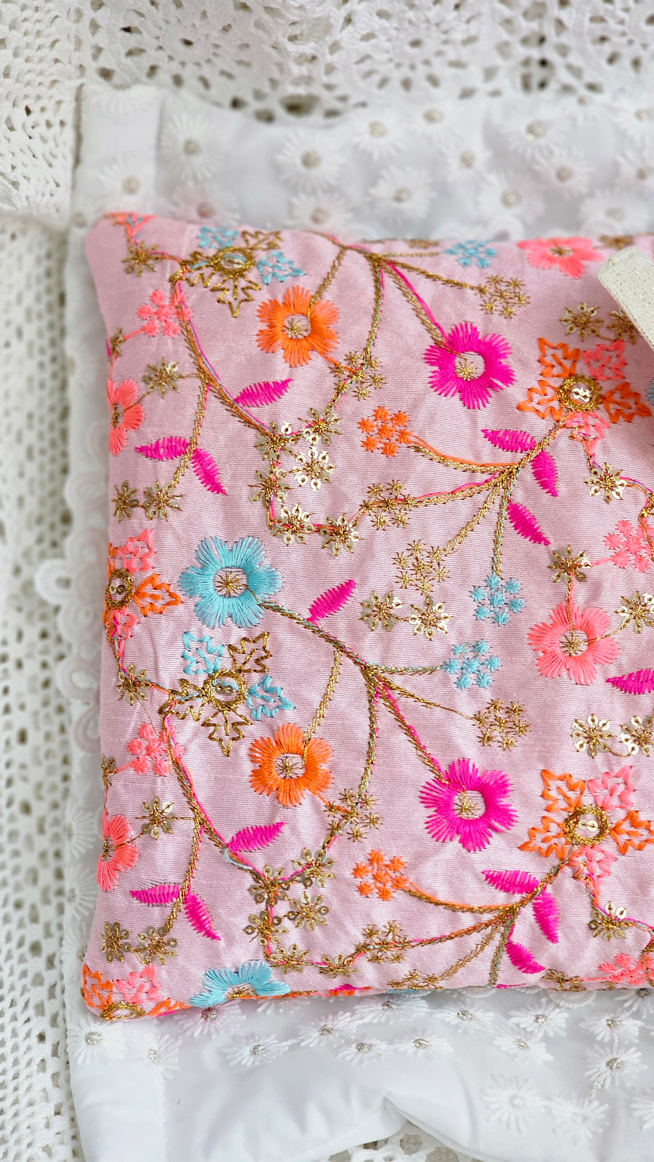 Pochette tissu fleuri pour livre de poche