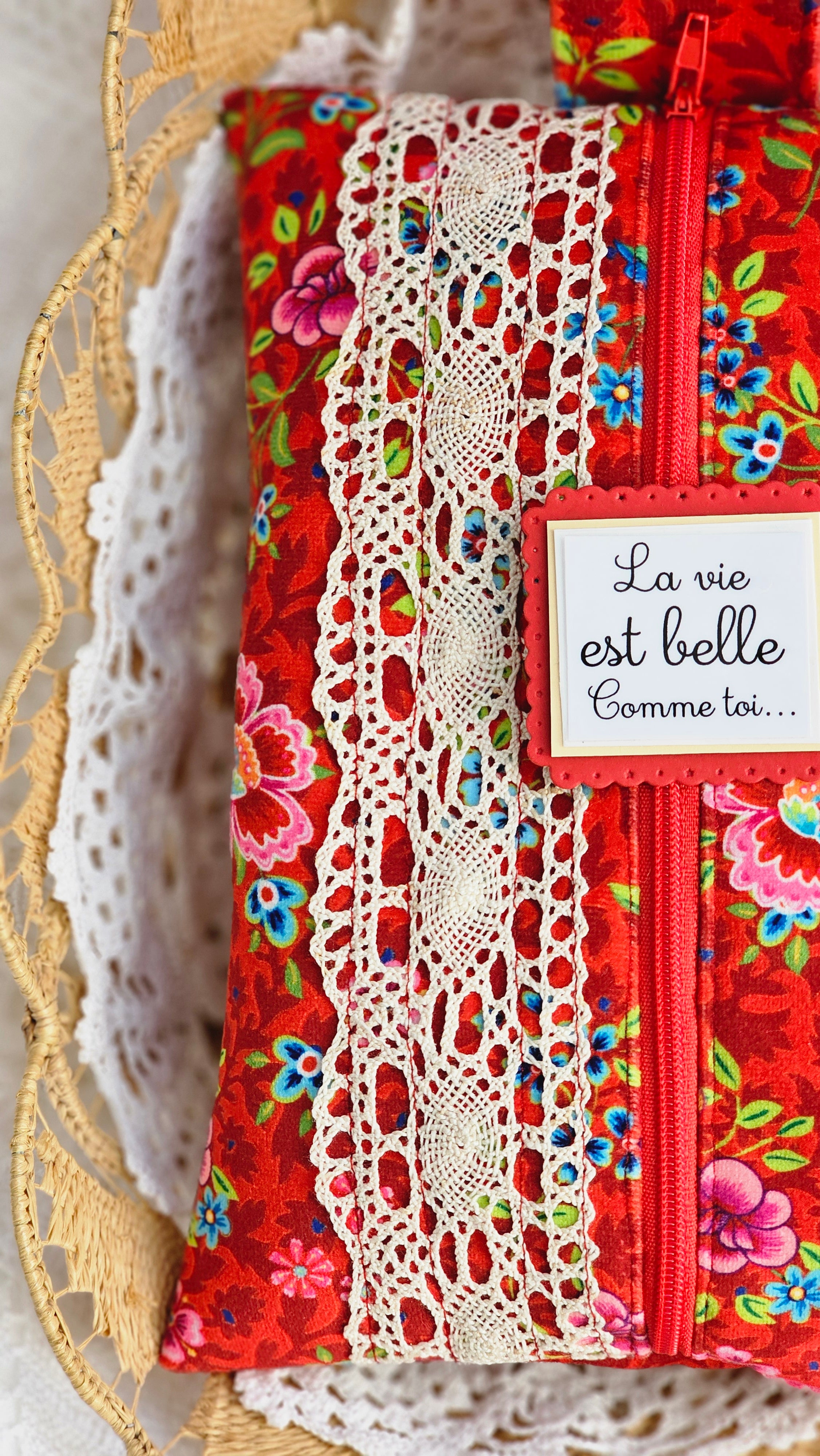 Trousse tissu fleuri rouge