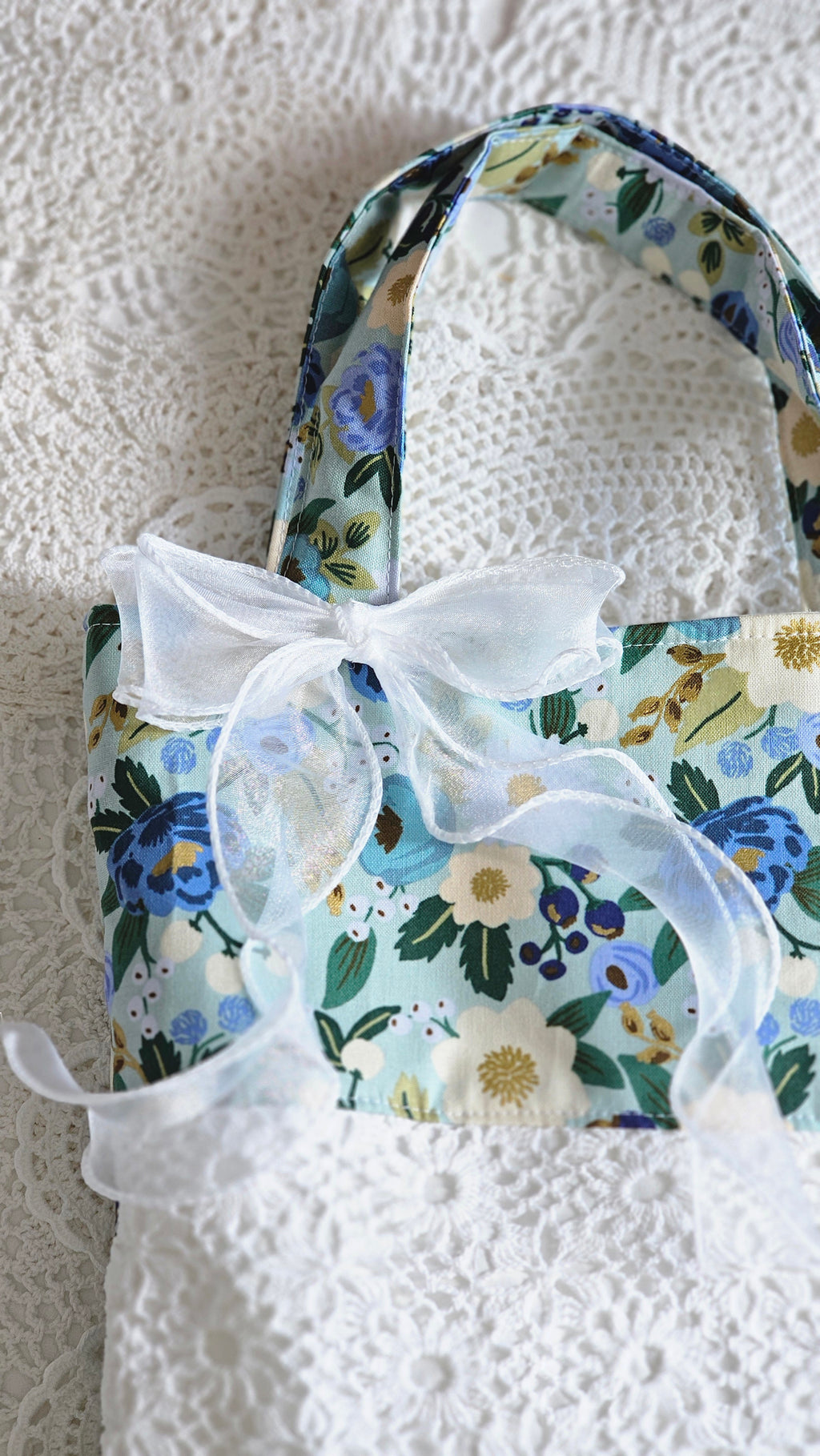 Sac tote bag tissu et crochet