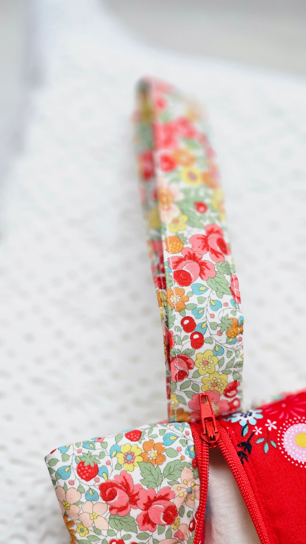Longue trousse tissu fleuri
