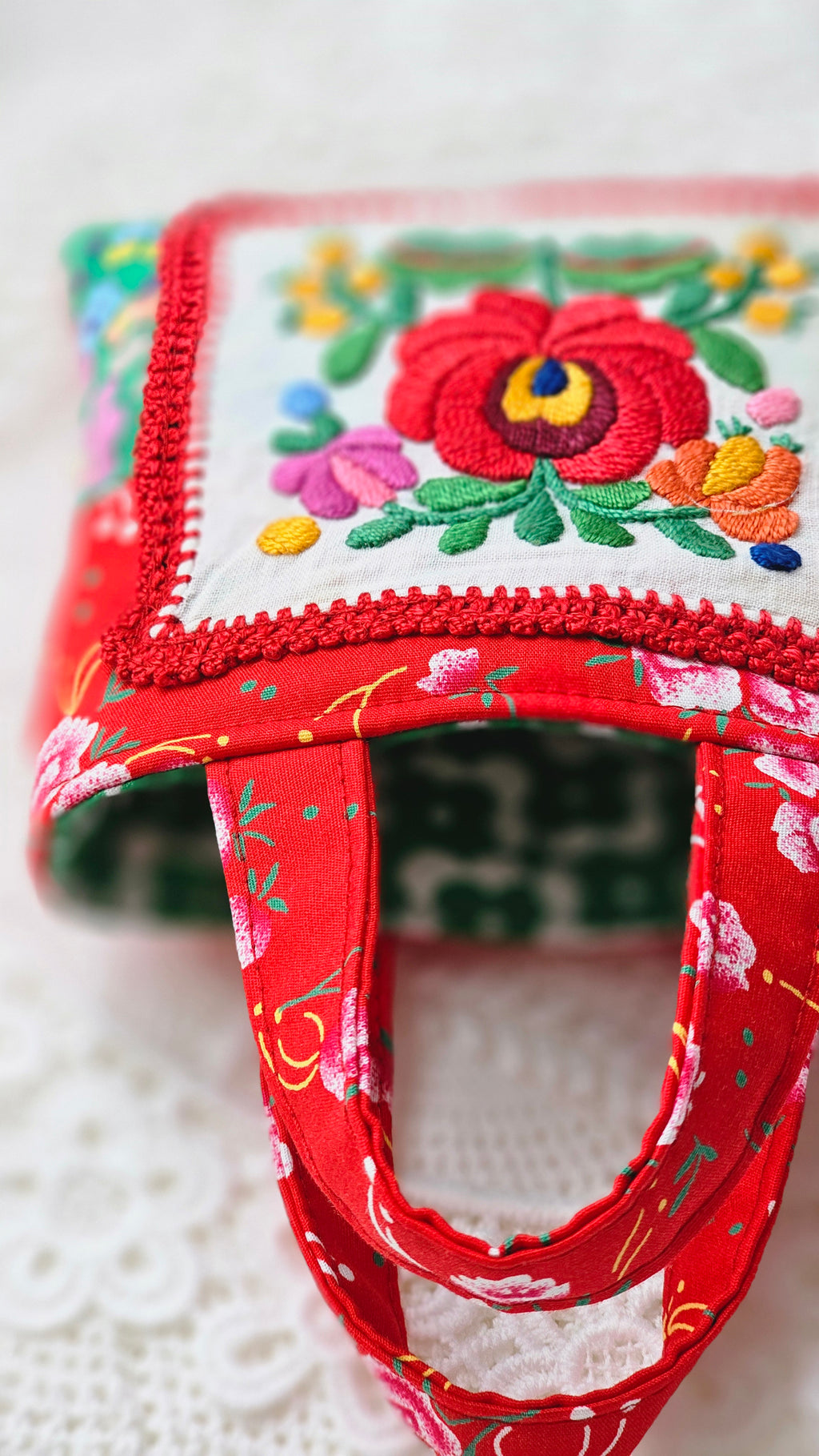 Petite Pochette à savon brodée