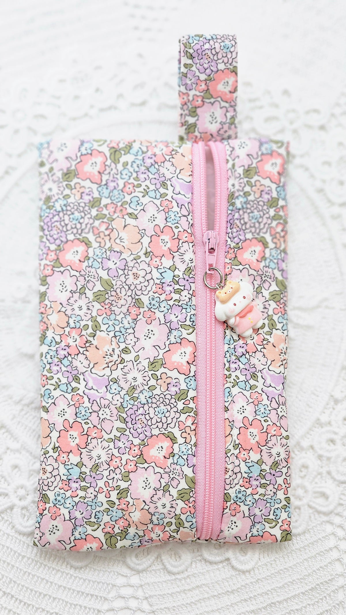 Bavoir et trousse tissu liberty rose