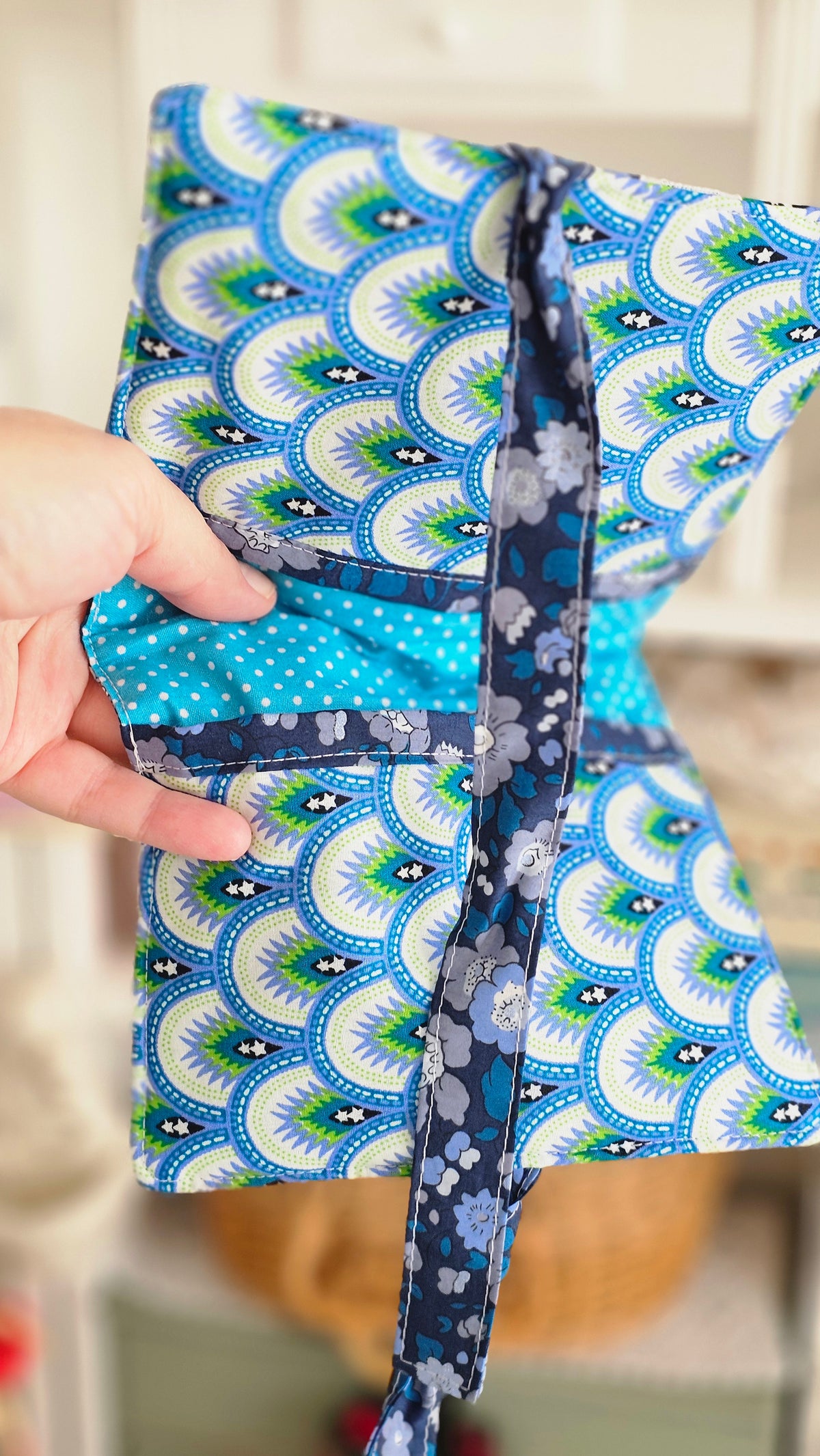 Pochette petit format tissu motif bleu