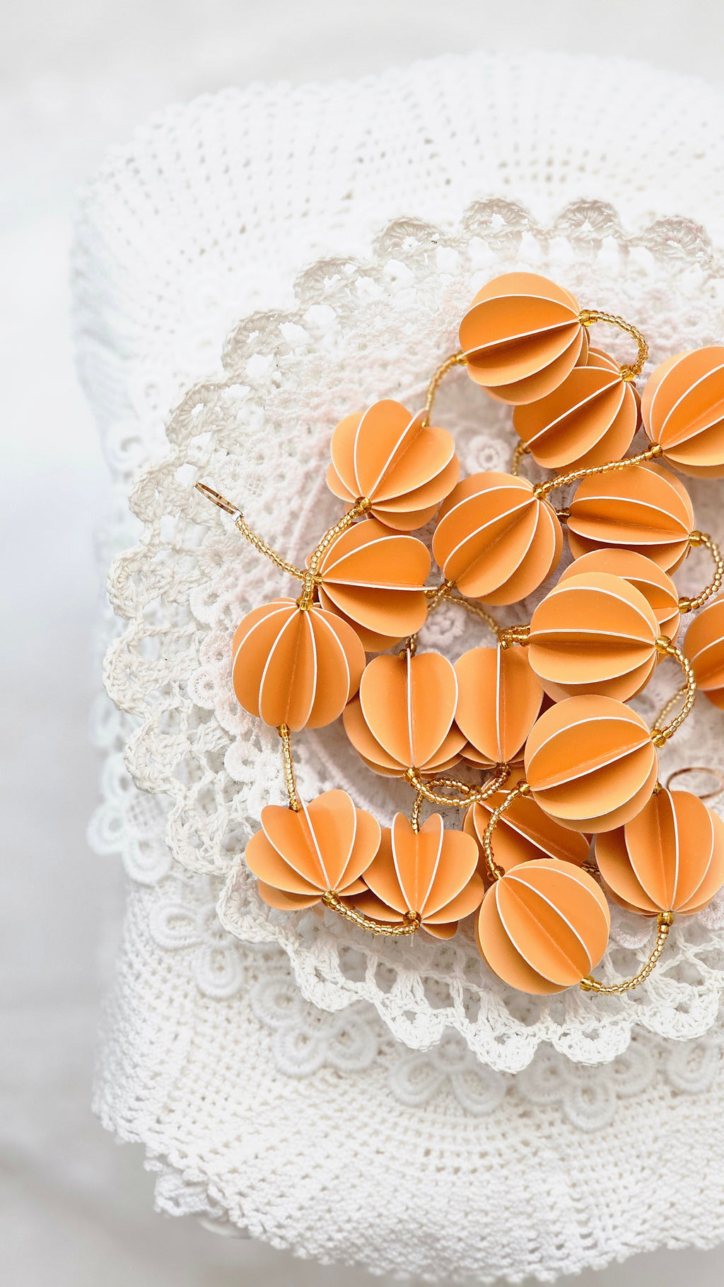 Guirlande décorative en papier orange