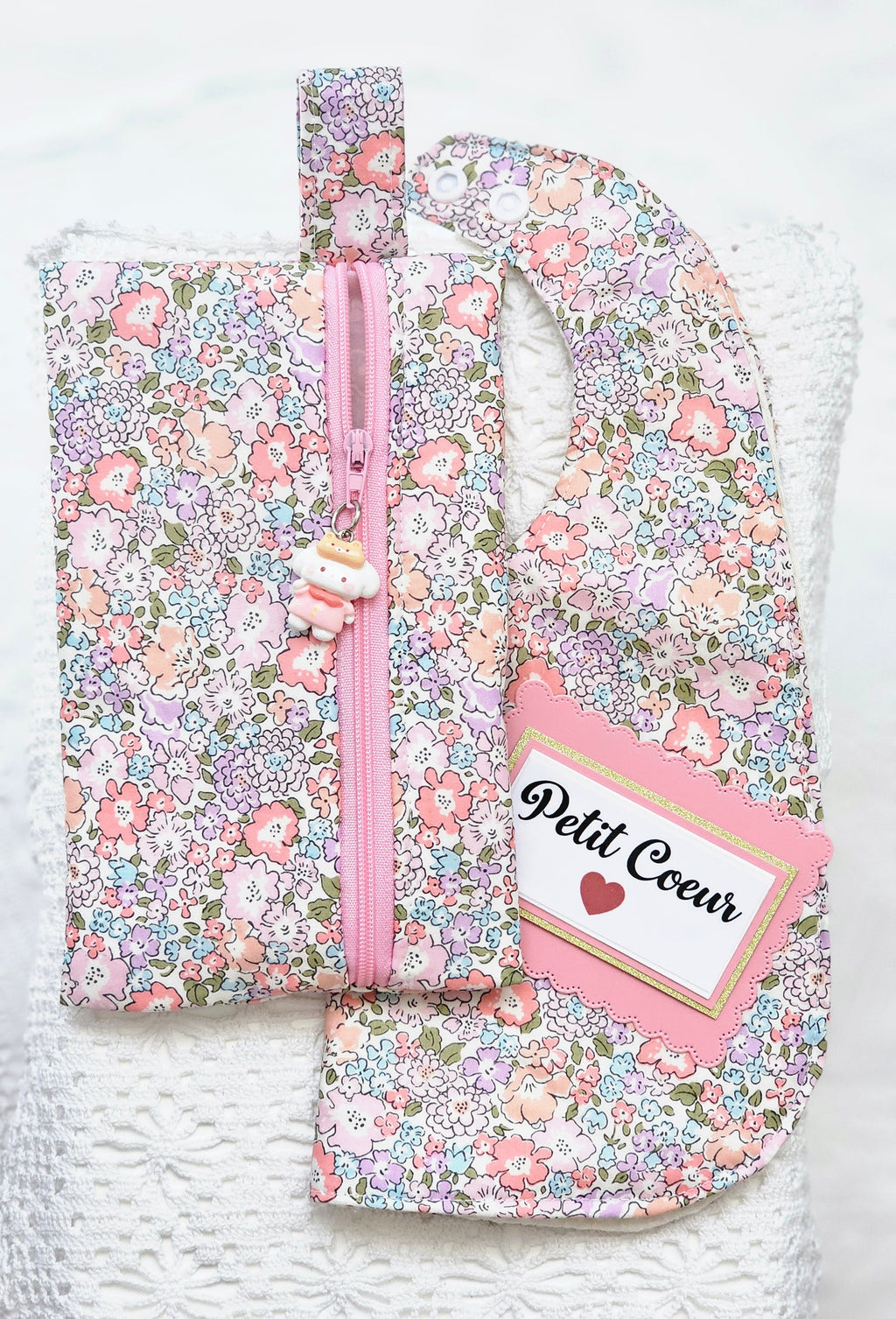 Bavoir et trousse tissu liberty rose