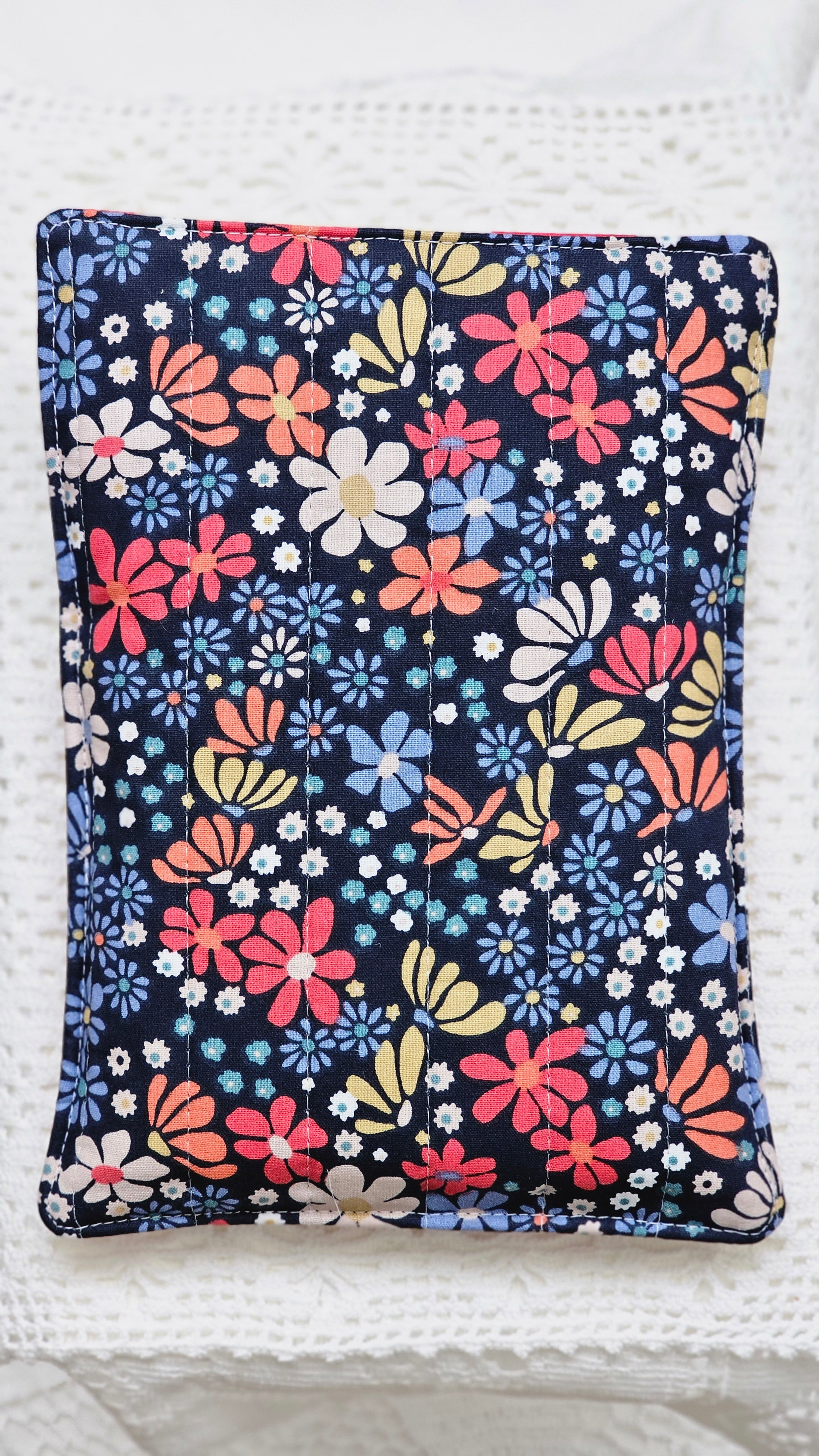 Pochette tissu Liberty livre de poche