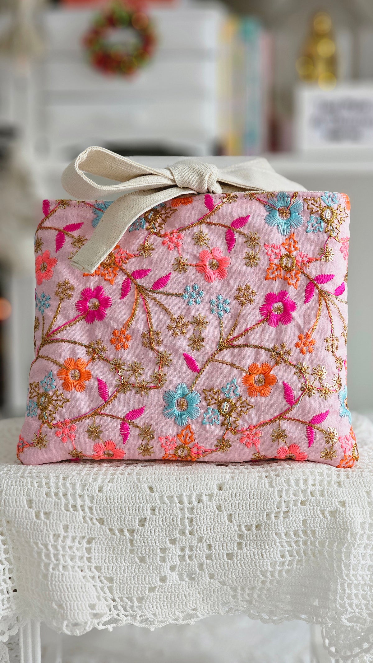 Pochette tissu fleuri pour livre de poche