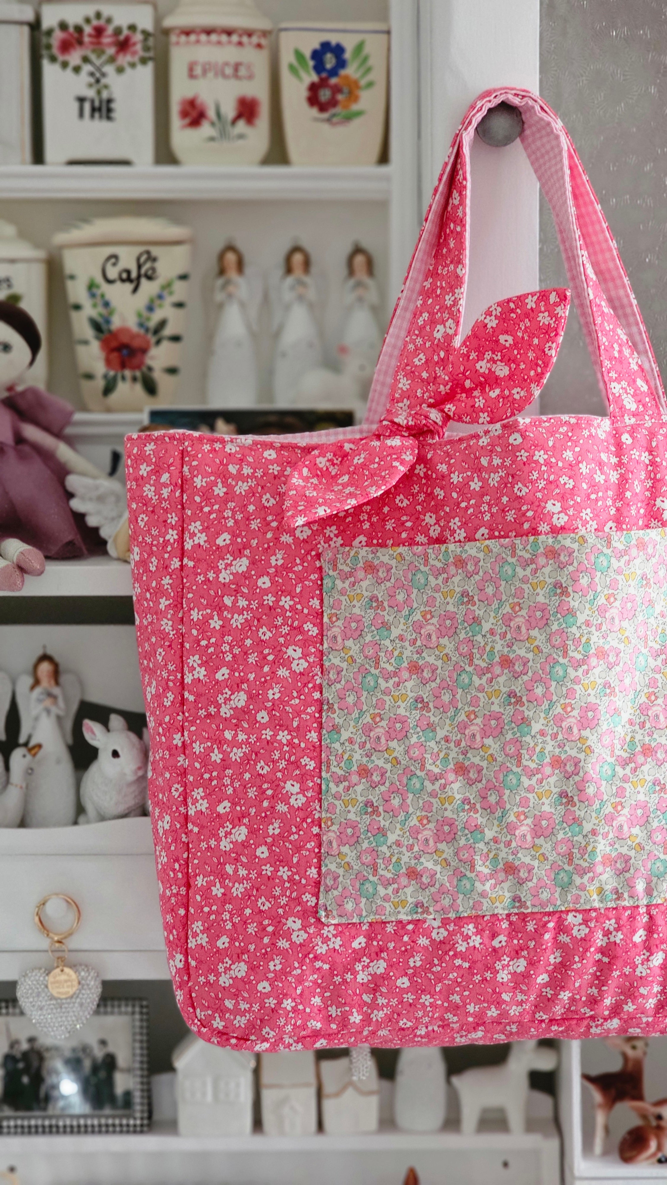 Sac cabas rose fleuri