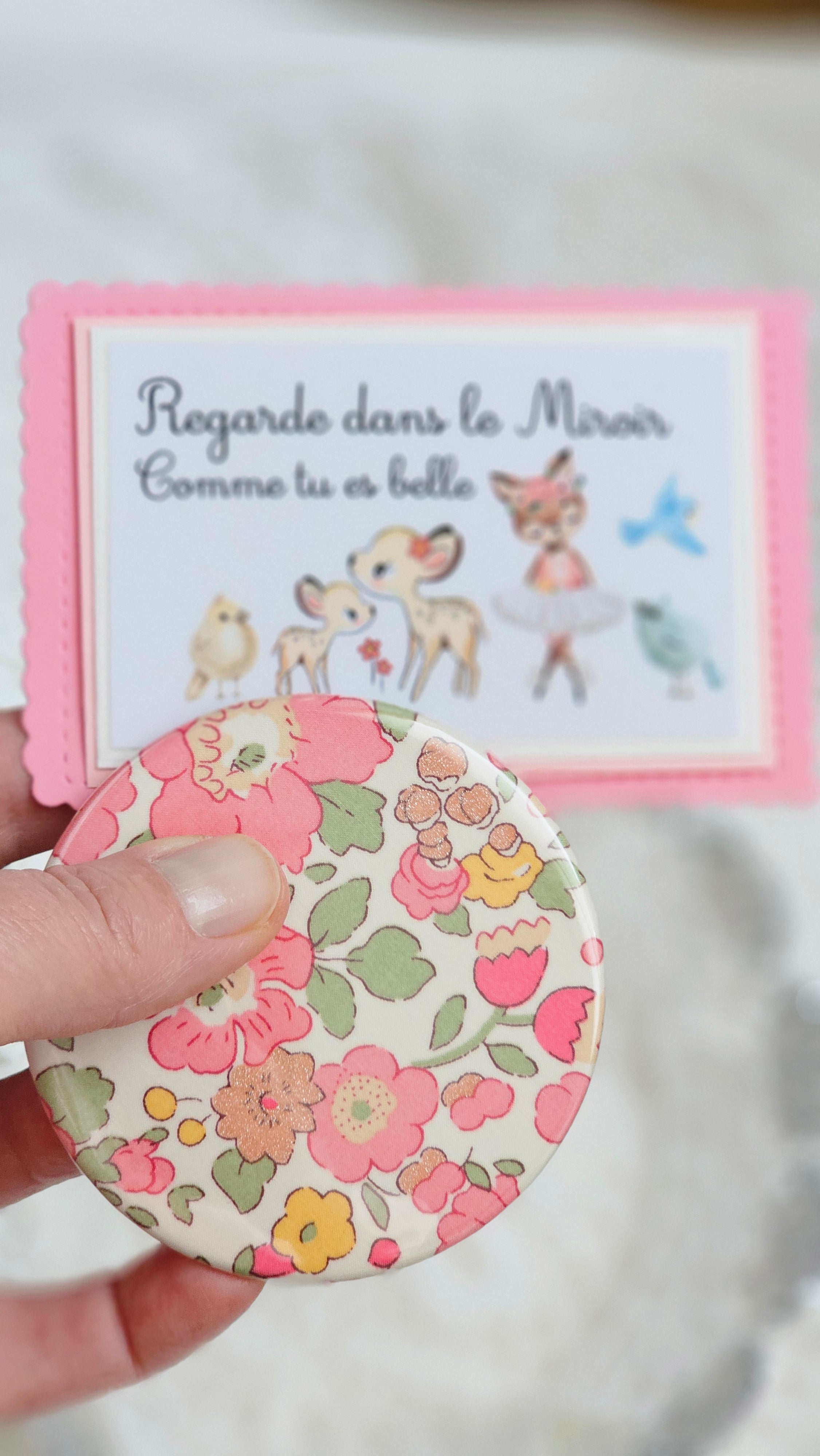 Miroir de poche Liberty et carte