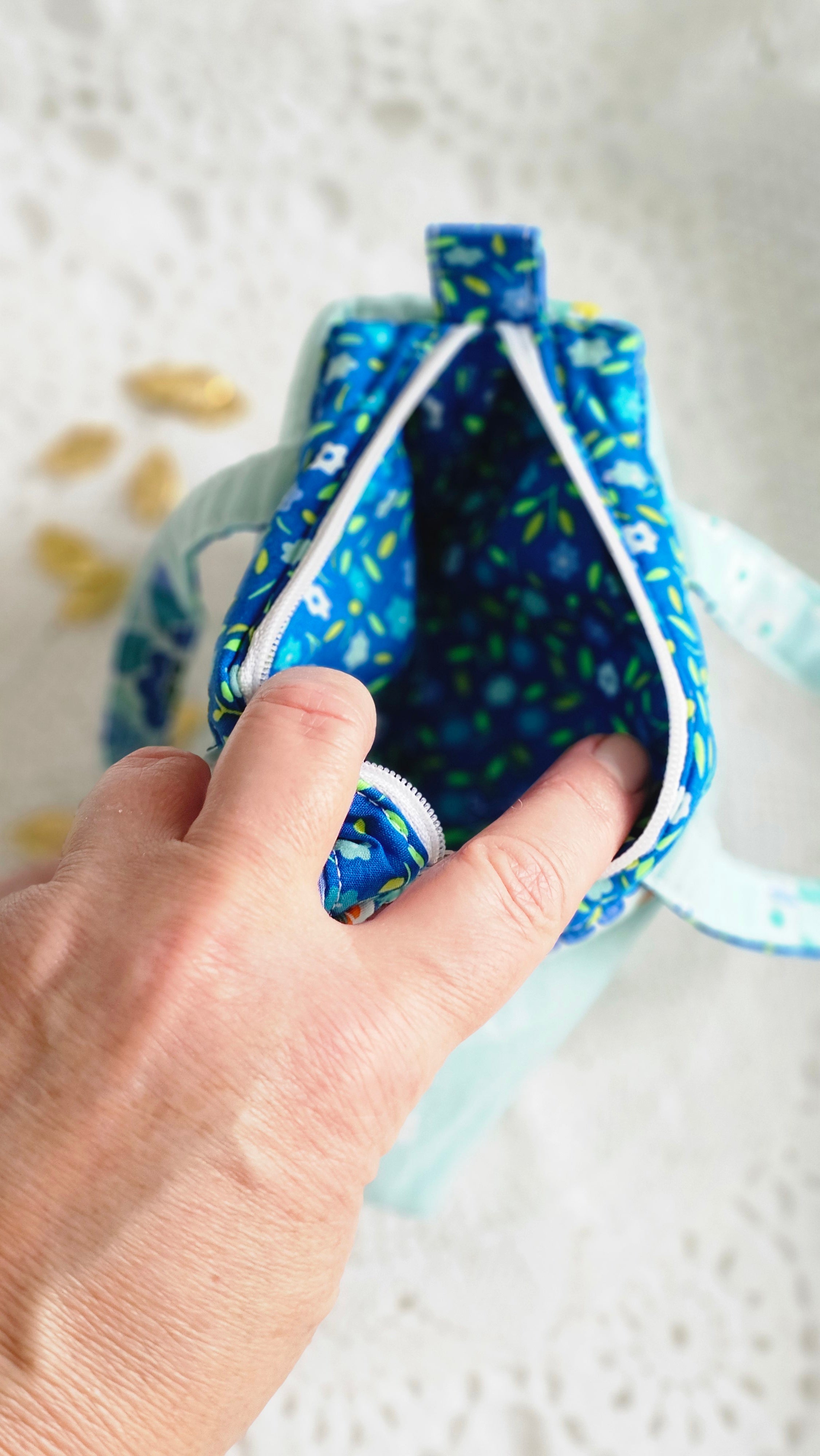 Mini trousse tissu fleuri bleu