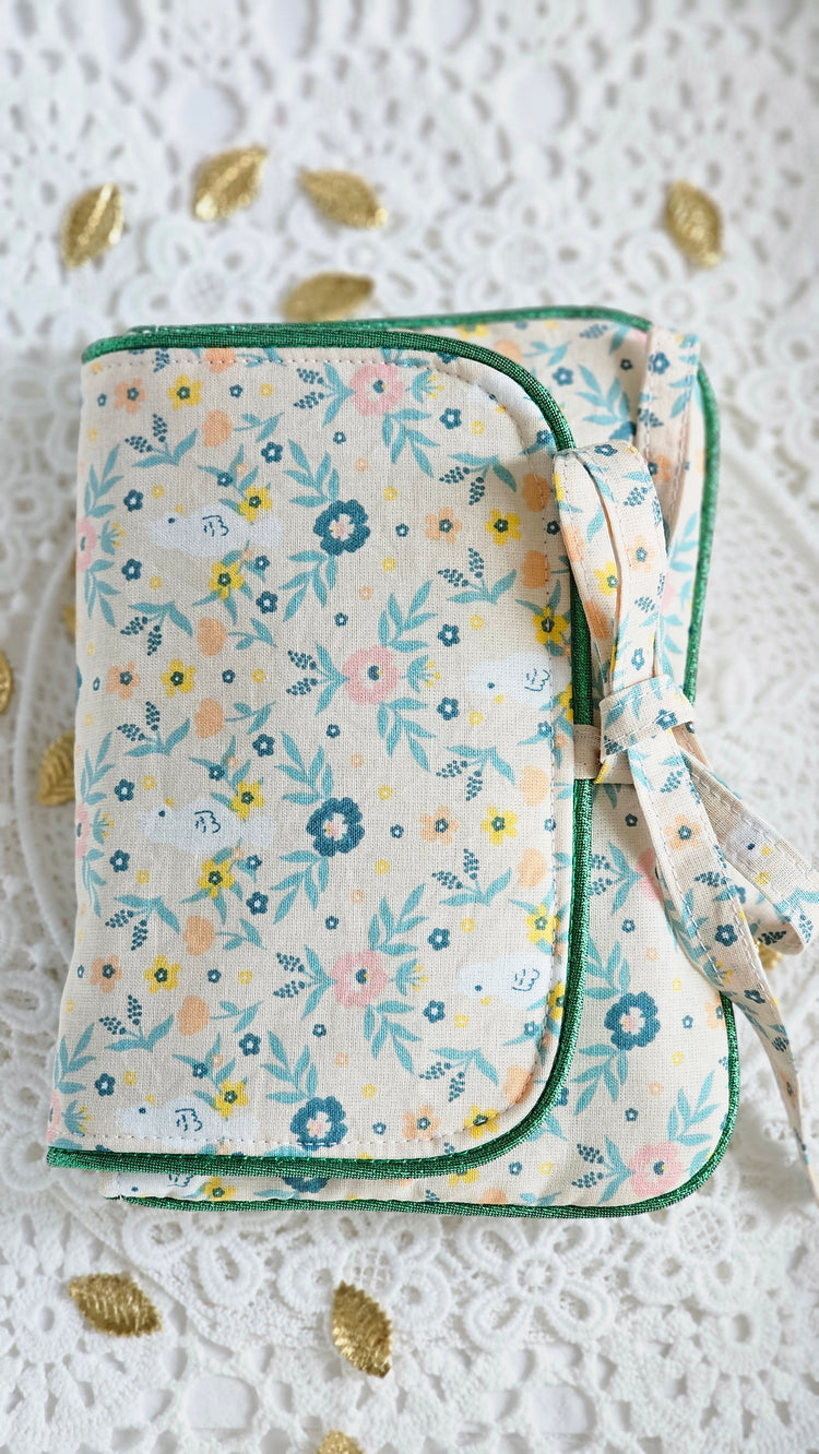 Mini pochette tissu coton fleuri et passepoil