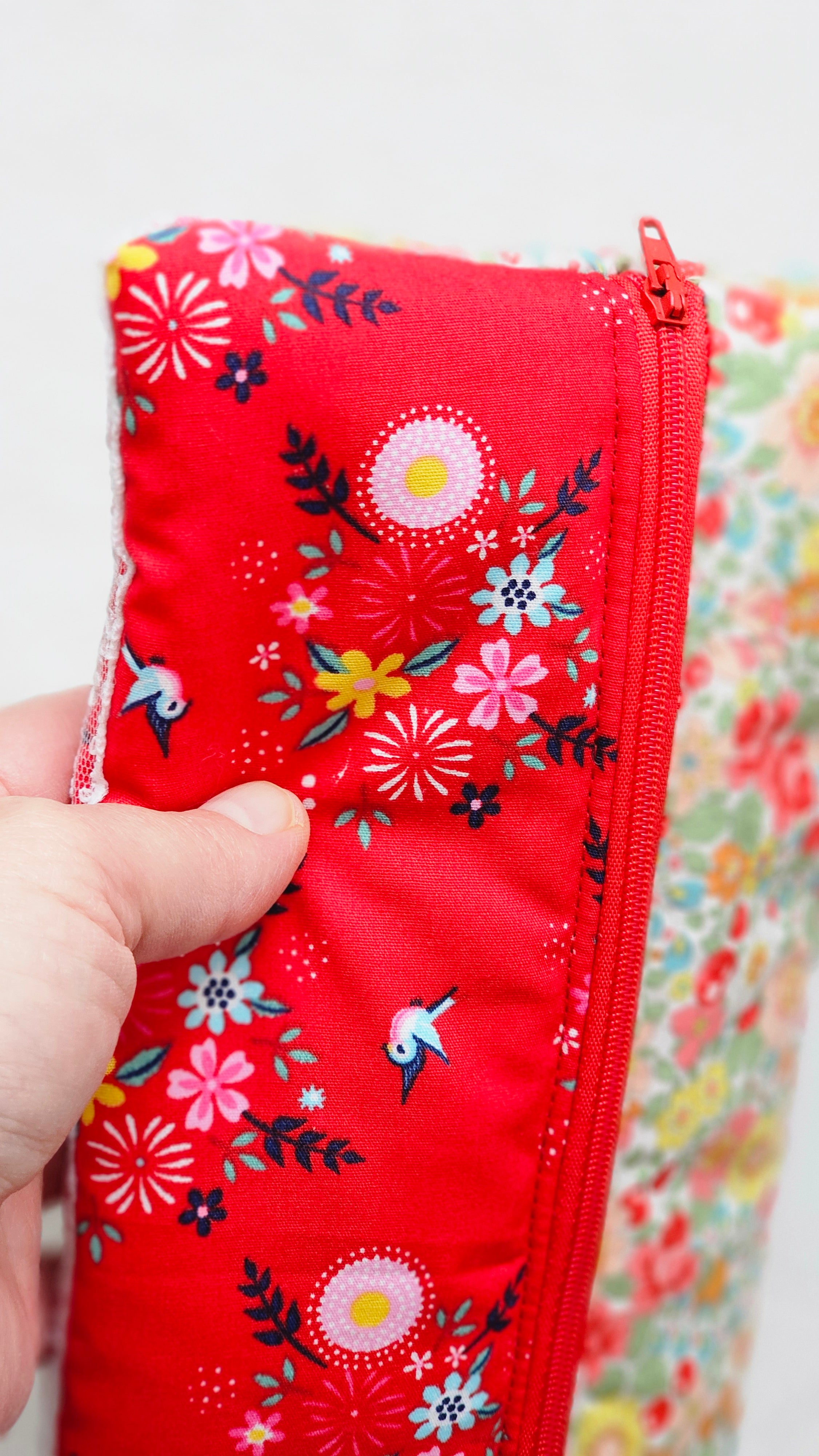 Longue trousse tissu fleuri