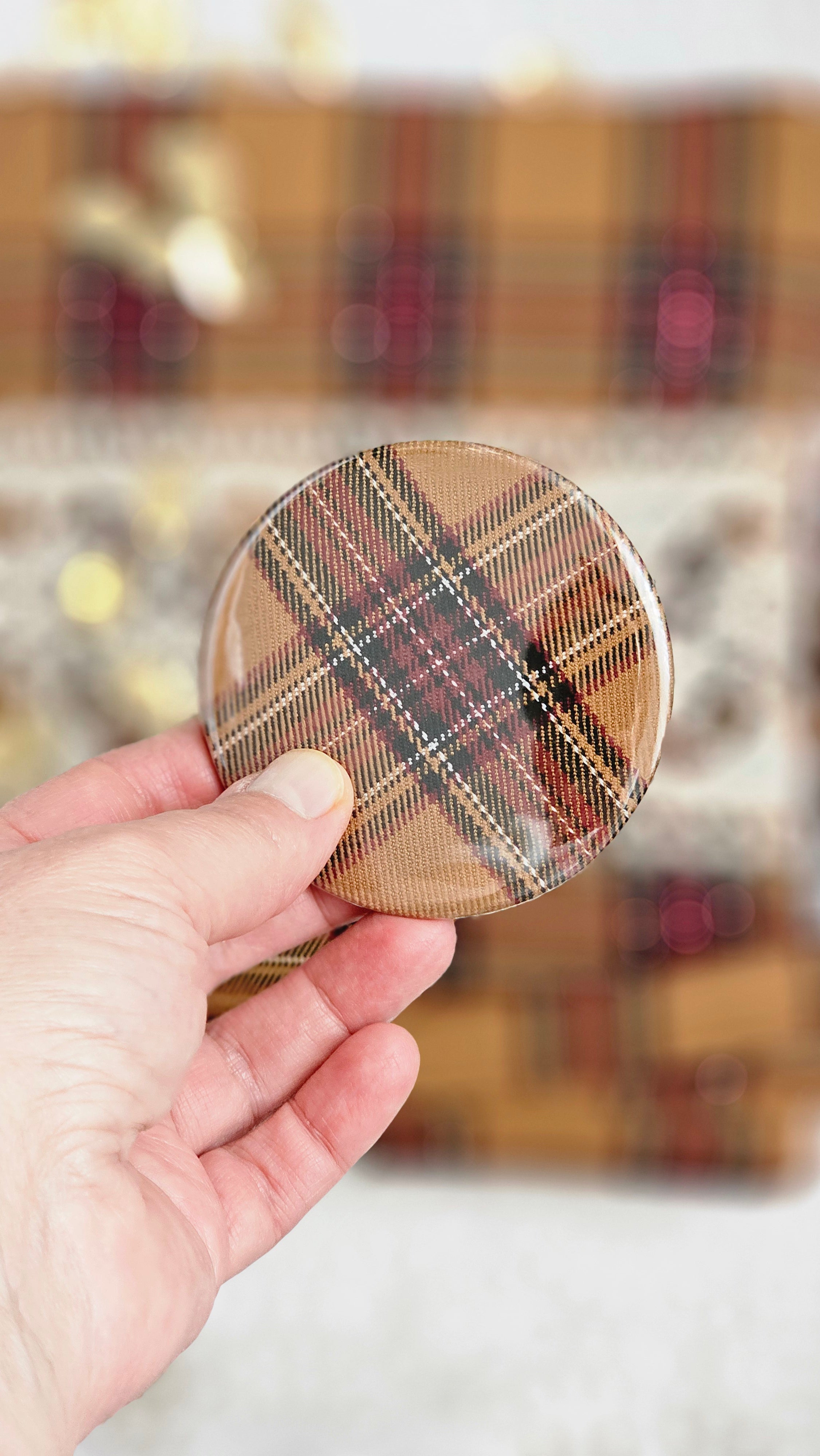 Housse de cahier tissu marron et dentelle avec magnet