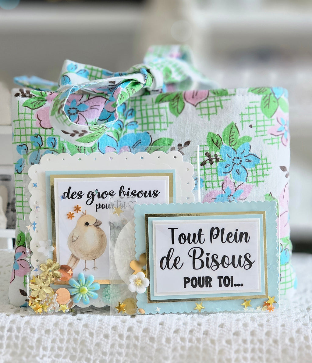 Pochette tissu fleuri et cartes à paillettes