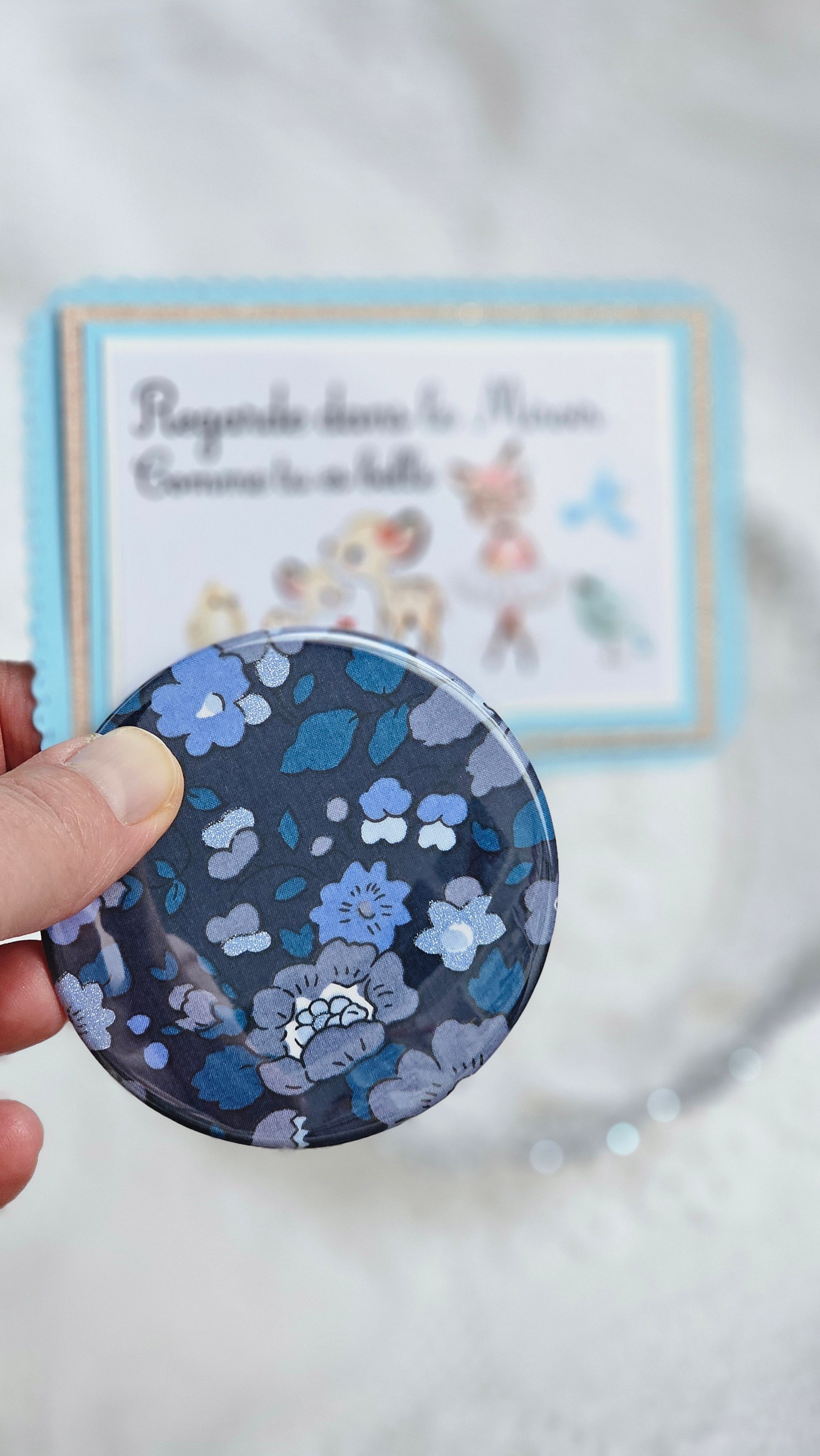 Miroir de poche Liberty et carte