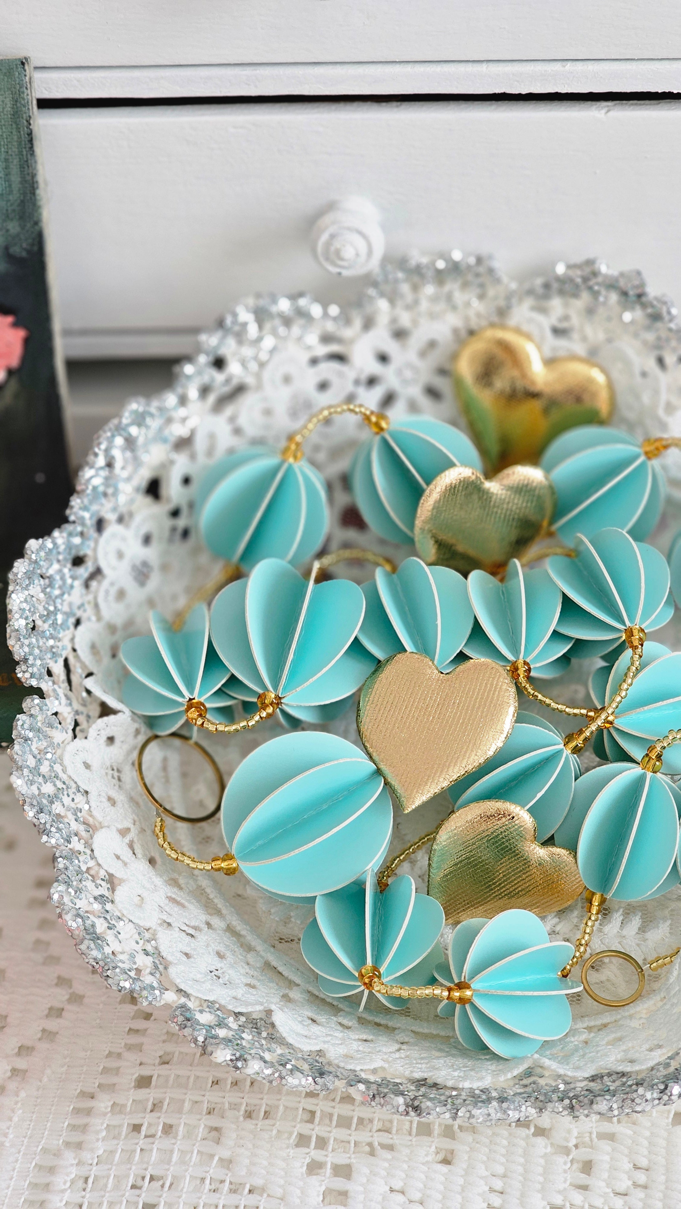 Guirlande papier bleu