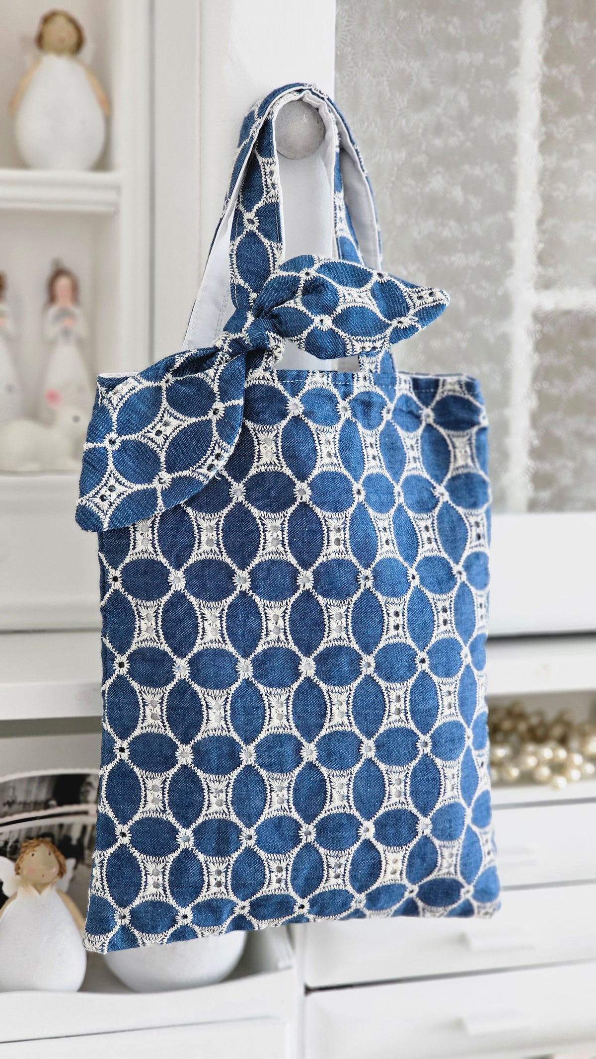 Tote bag tissu jean brodé