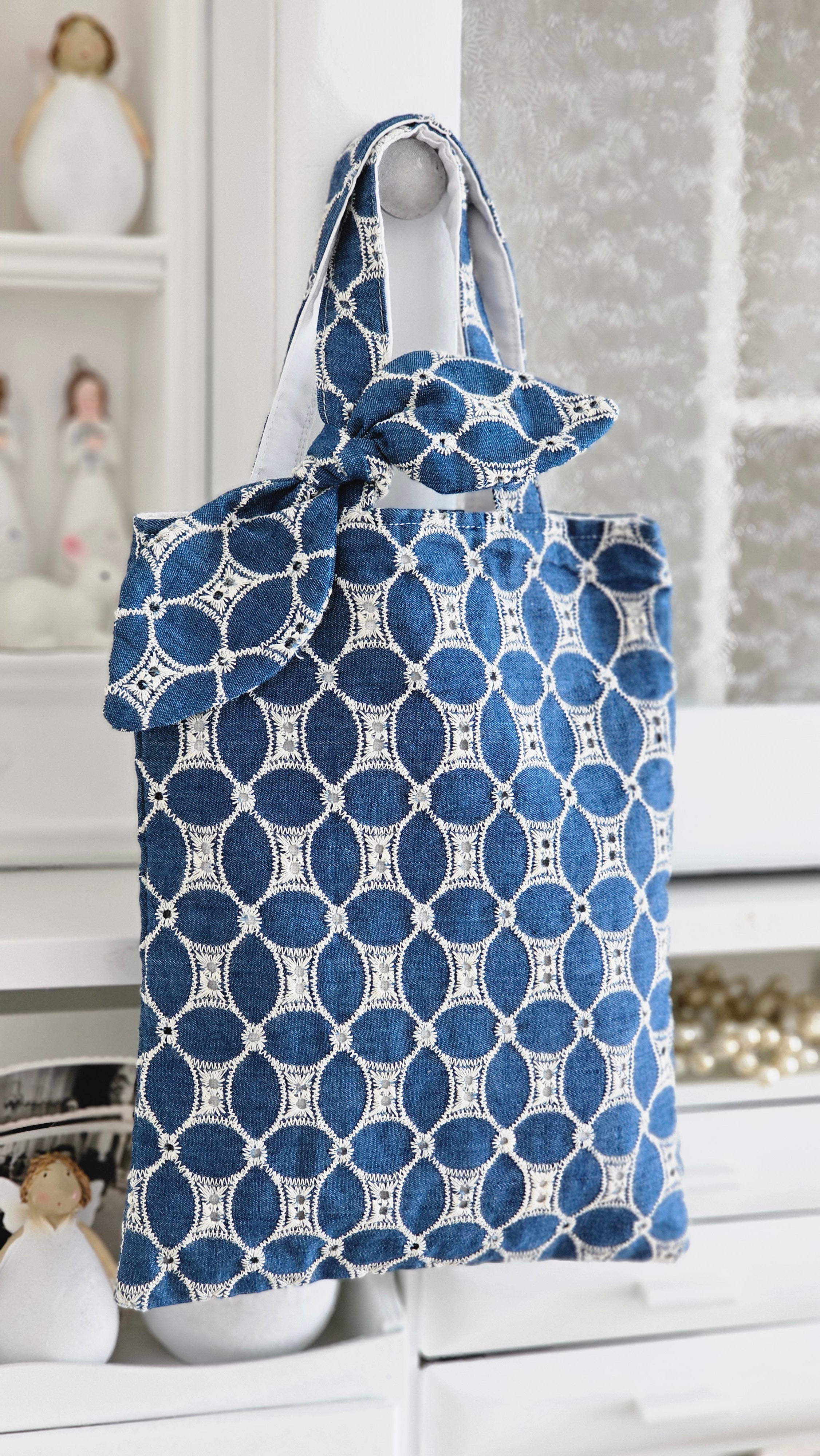 Tote bag tissu jean brodé