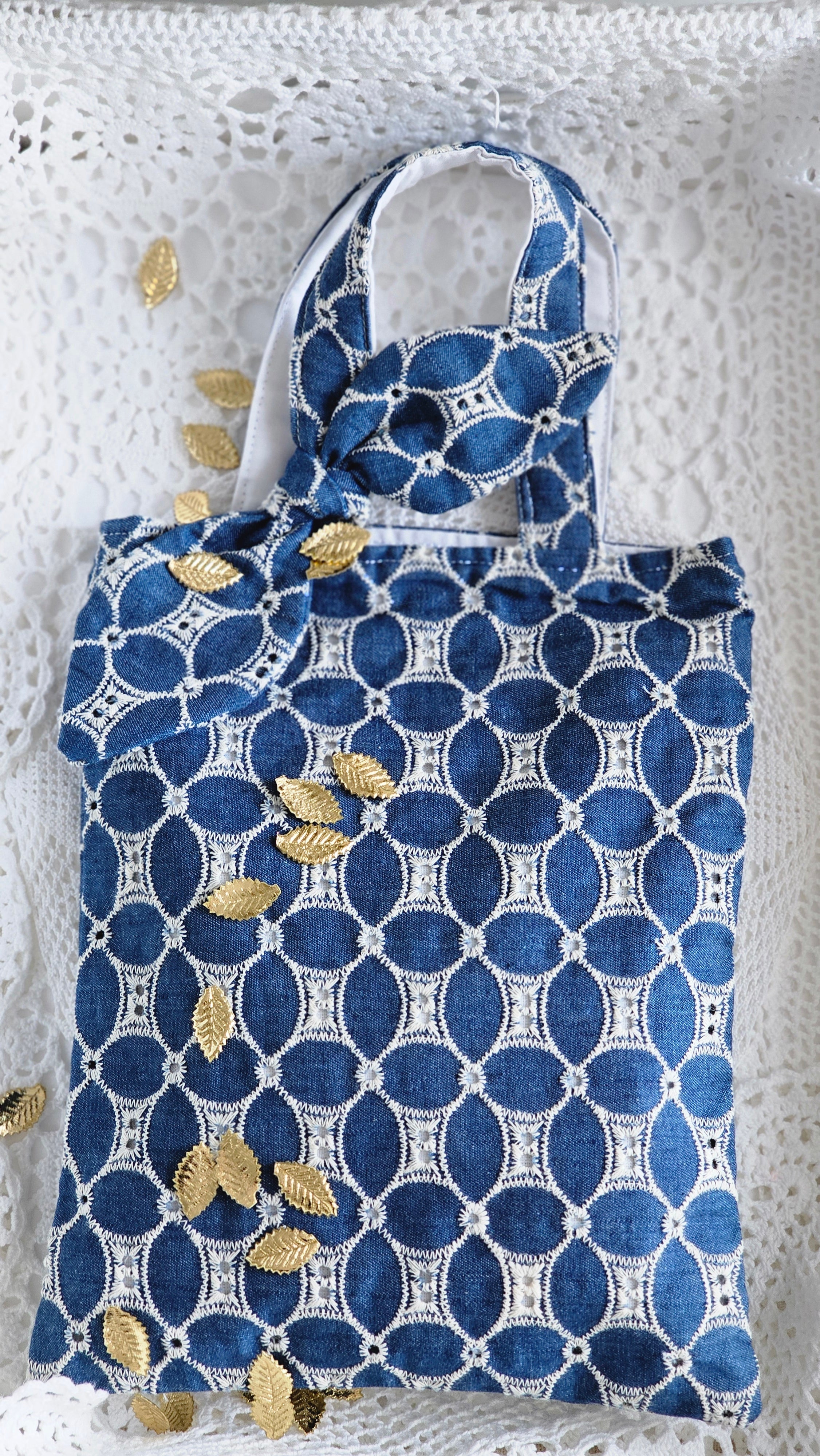 Tote bag tissu jean brodé