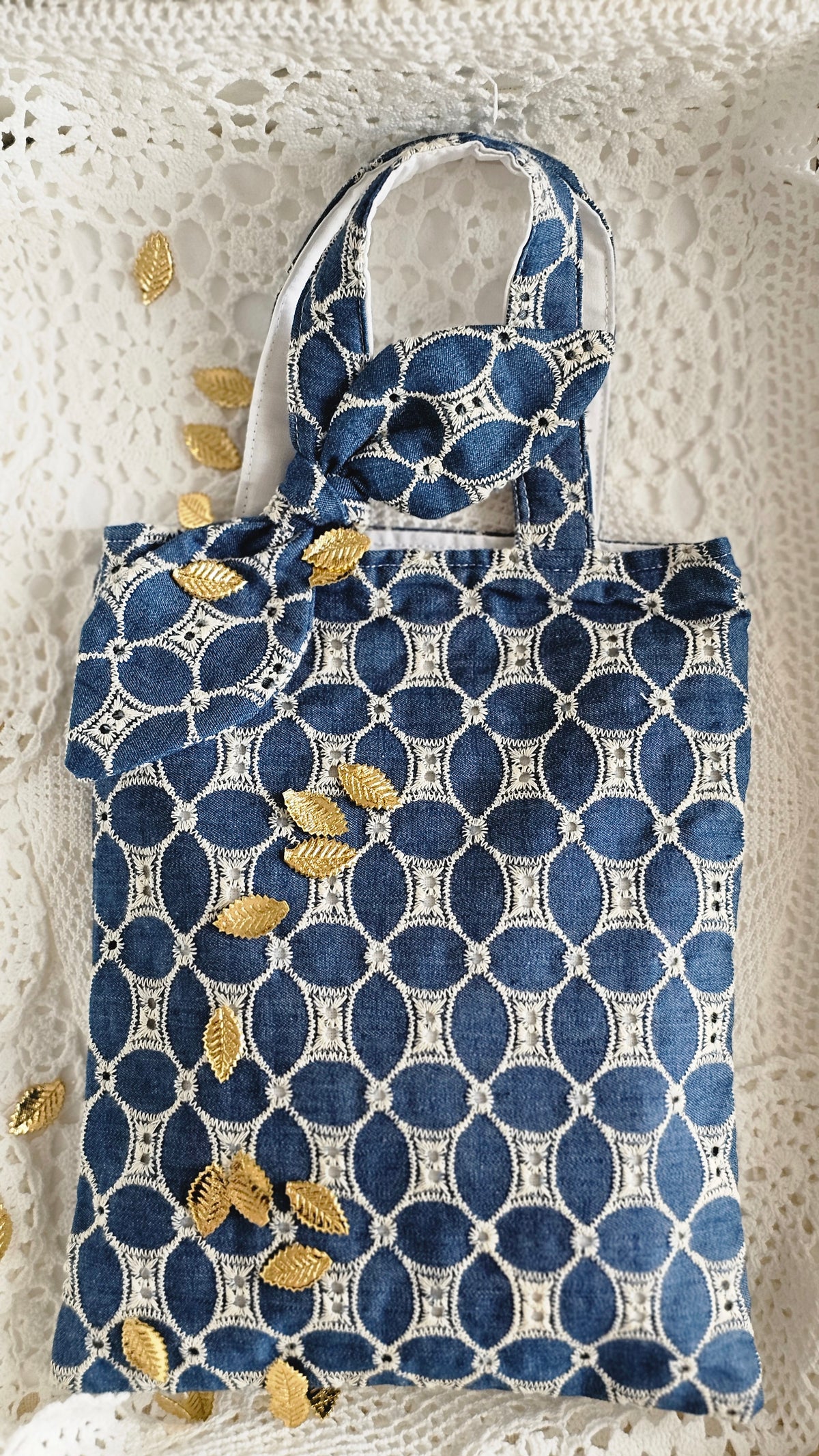 Tote bag tissu jean brodé