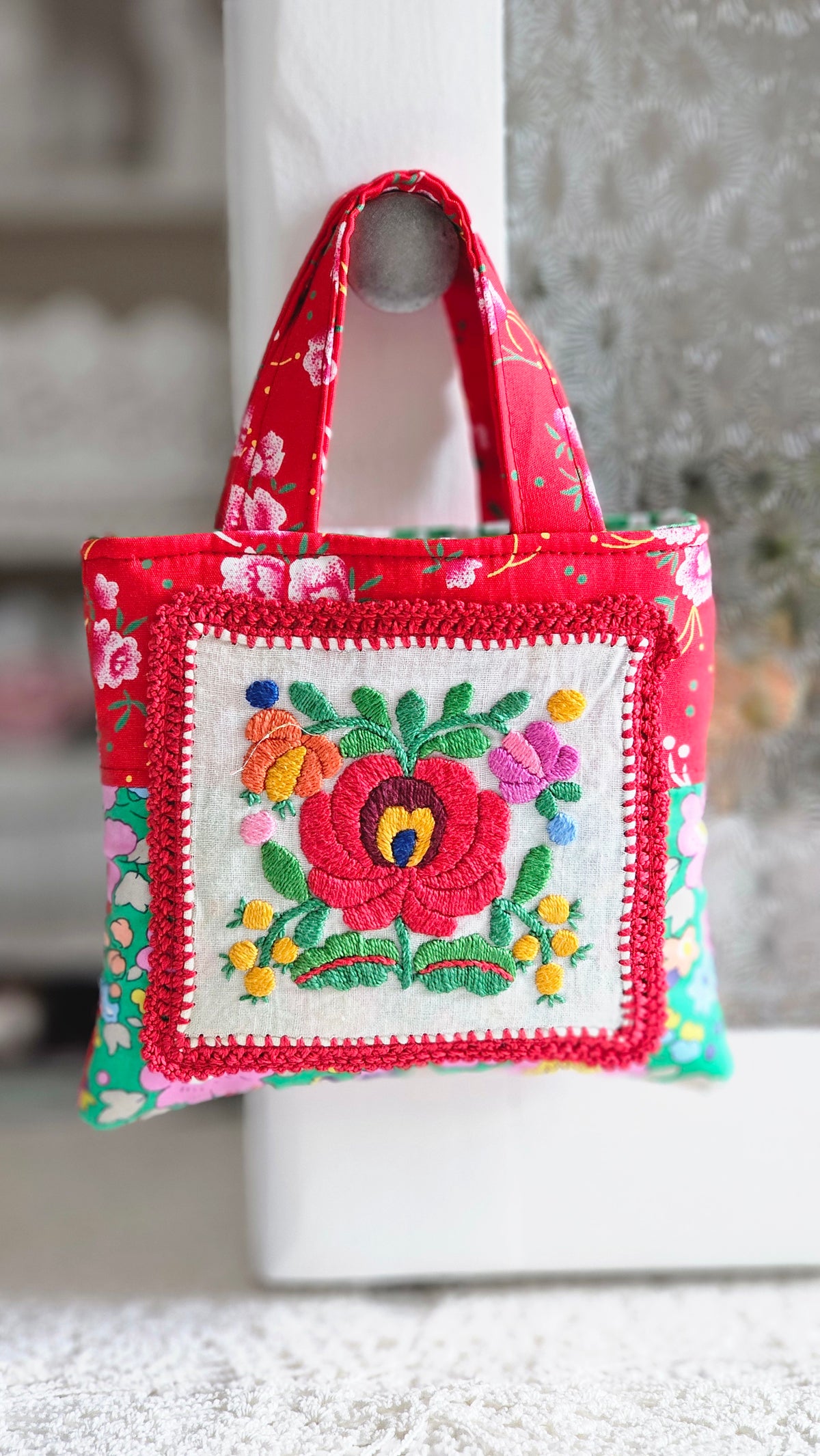 Petite Pochette à savon brodée