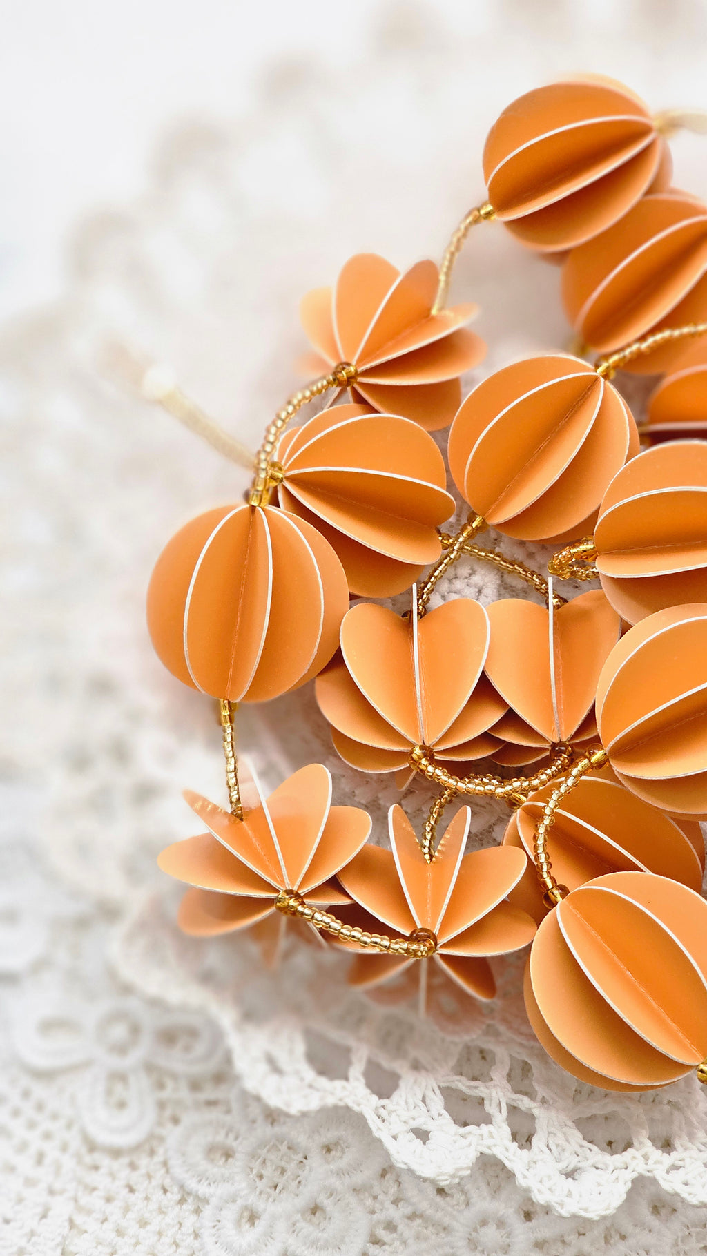 Guirlande décorative en papier orange