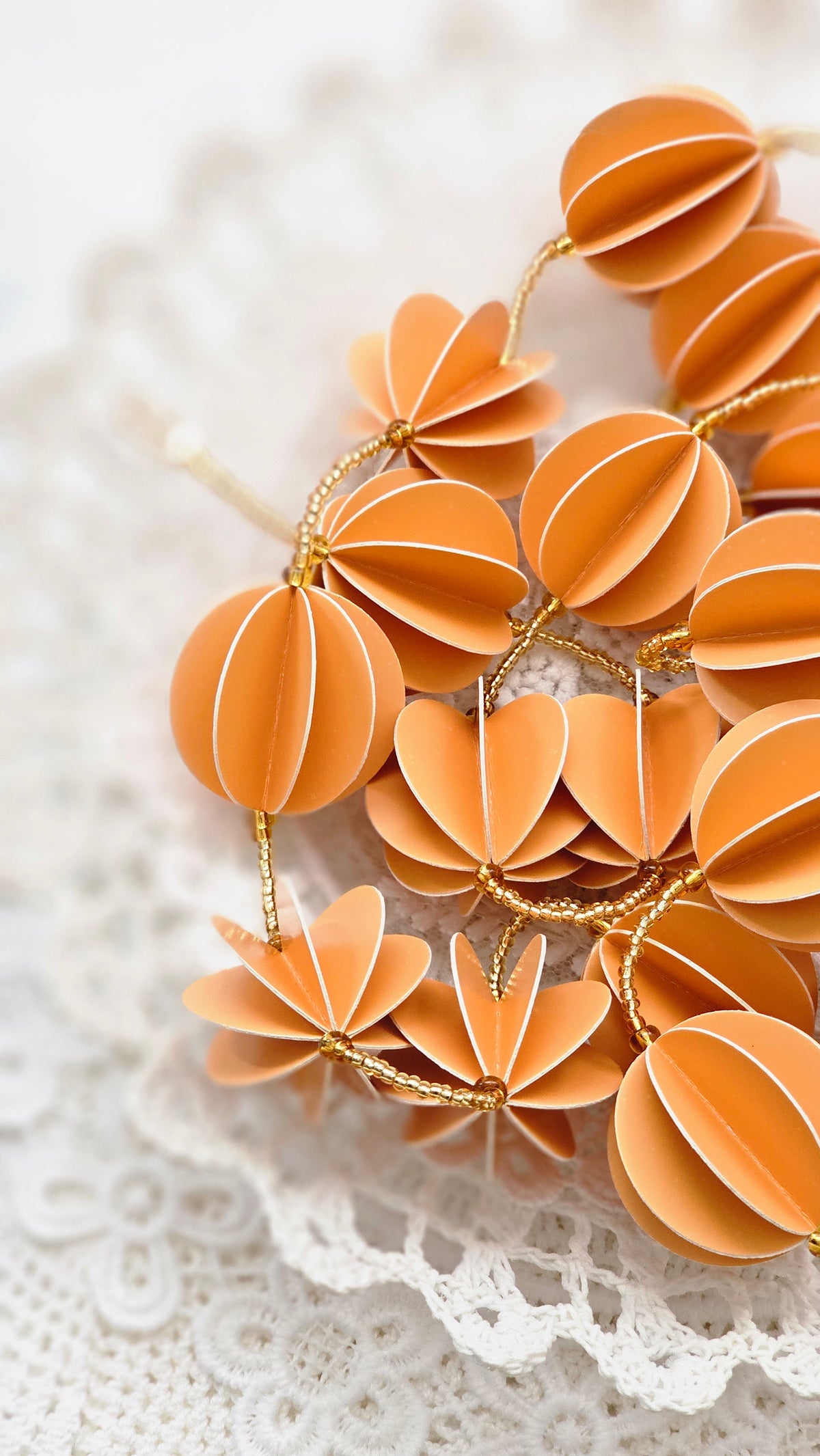 Guirlande décorative en papier orange